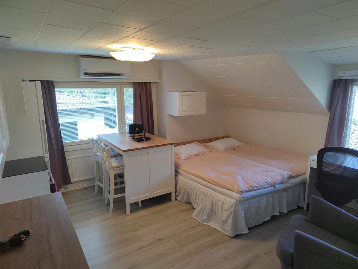 Kalle'S Unluxury Guest House Cl0Sed From 1St Of Feb 2025 Helsinki Exterior foto